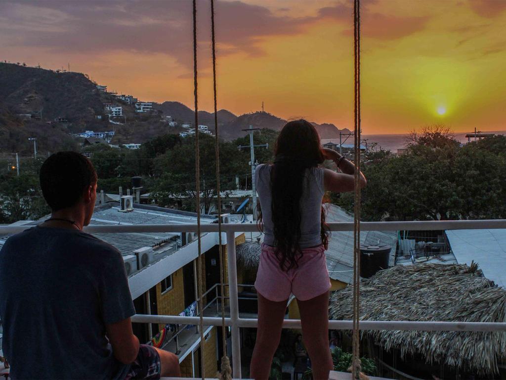 Hostel Nirvana Taganga Buitenkant foto